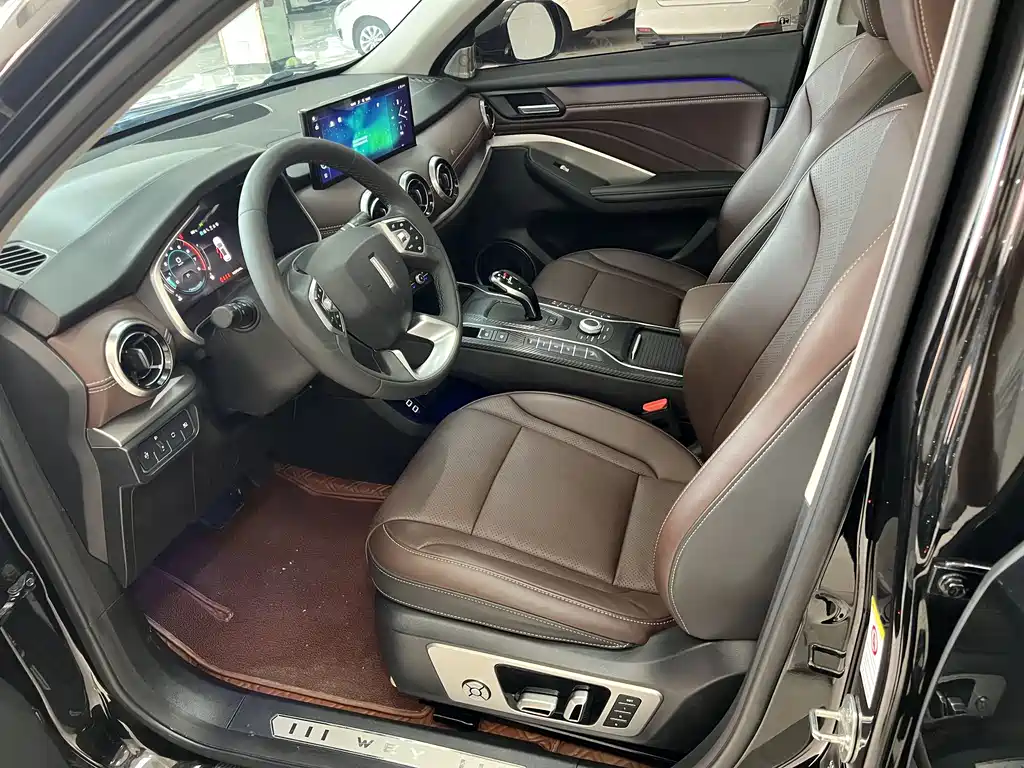 WEY VV6 2.0 T 2 WD Smart Enjoyment +