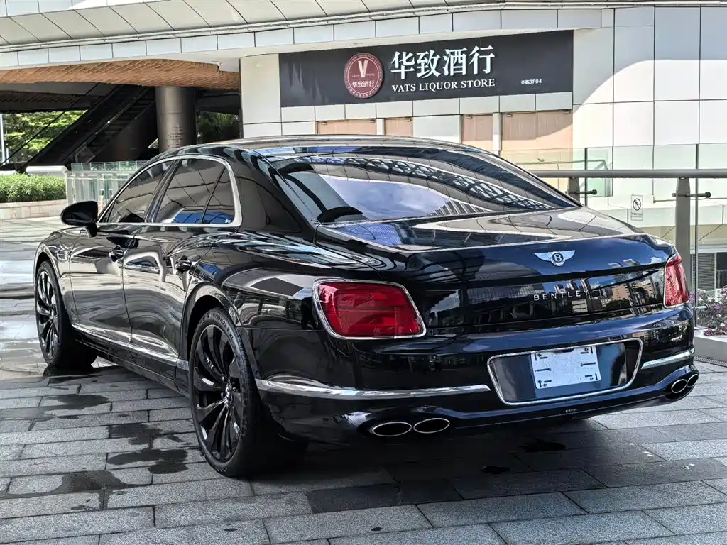 Flying Spur 4.0 T V8 Standard