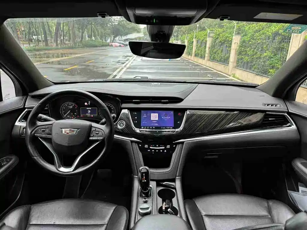 Cadillac XT6 28 T 6-seat 4 WD Luxury