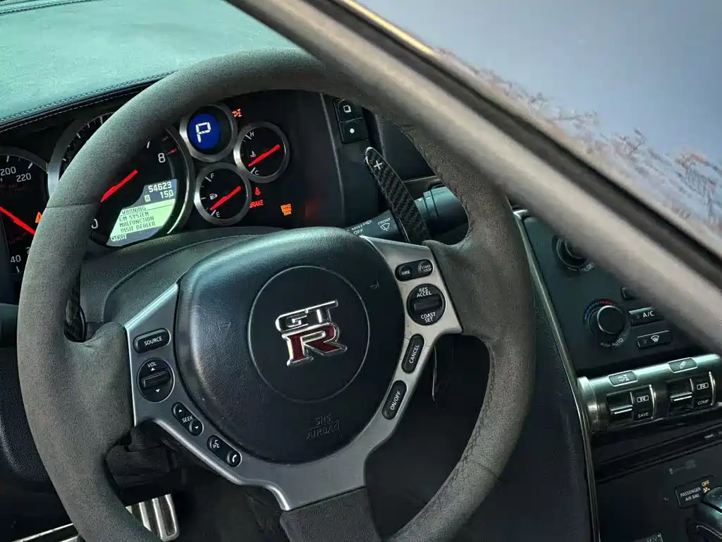 Nissan GT-R Basic