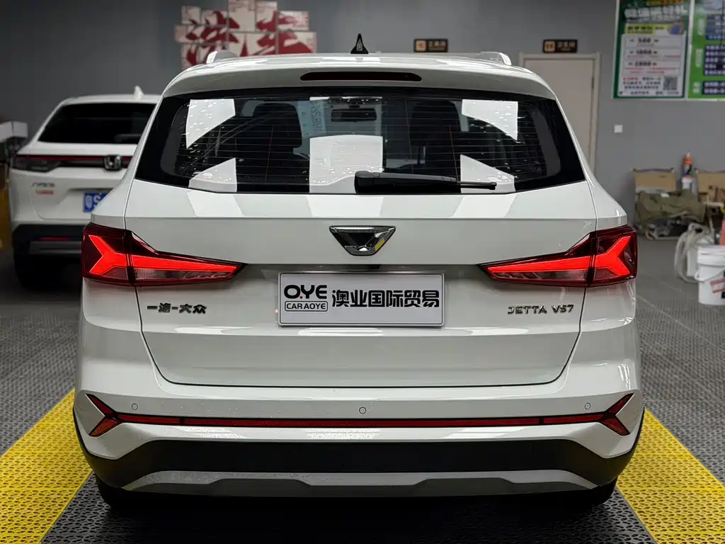 Jetta VS7 280 TSI Auto Joy