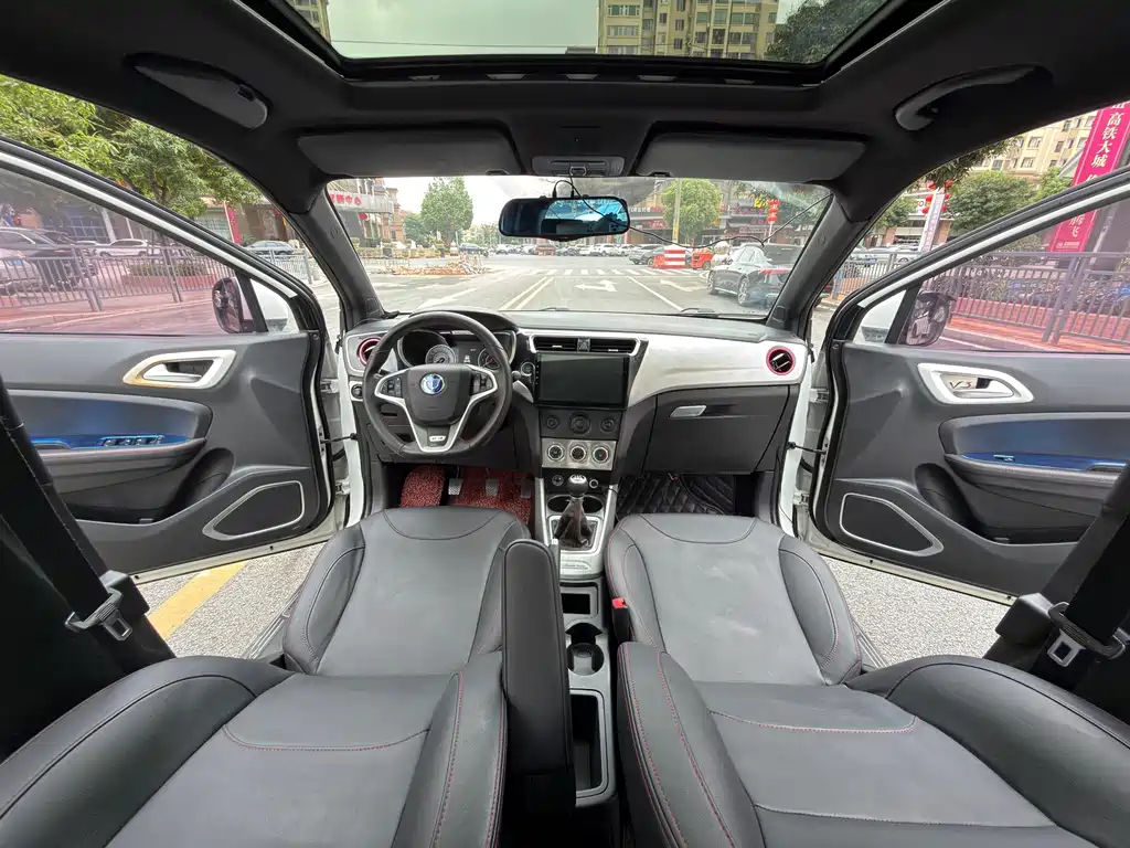 Brilliance V3 1.5 L Manual Intelligent