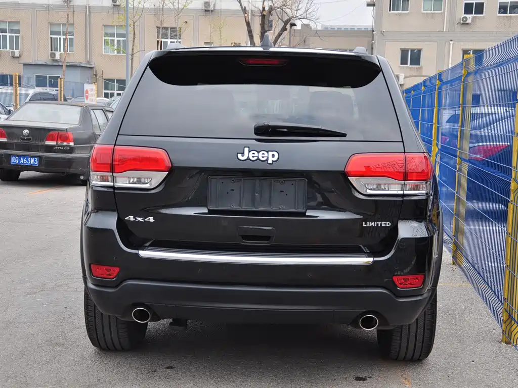 Grand Cherokee (Import) 3.6 L Elite Navigation