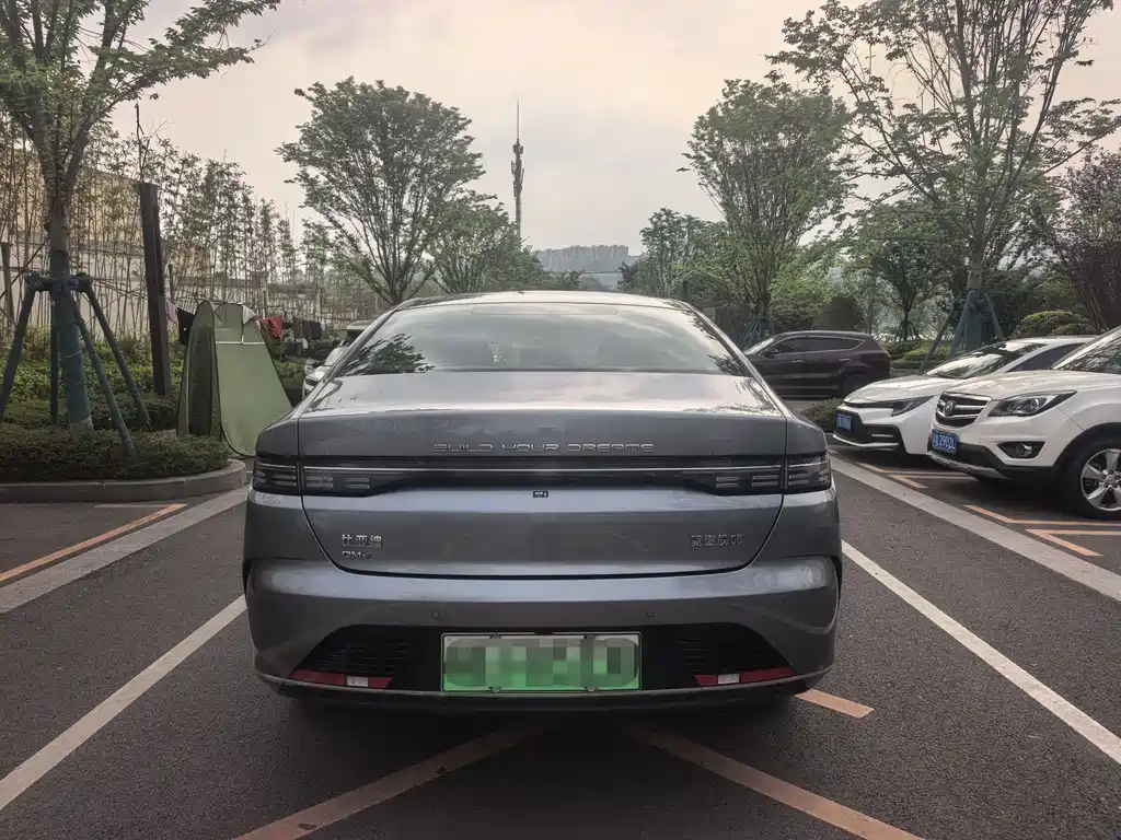 Destroyer 05 Glory DM-i 55 KM Luxury