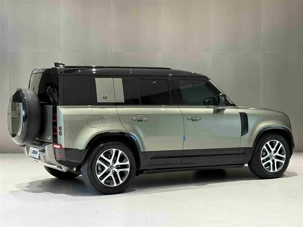 Land Rover Defender Facelift 110 3.0 T P400 X-DYNAMIC HSE