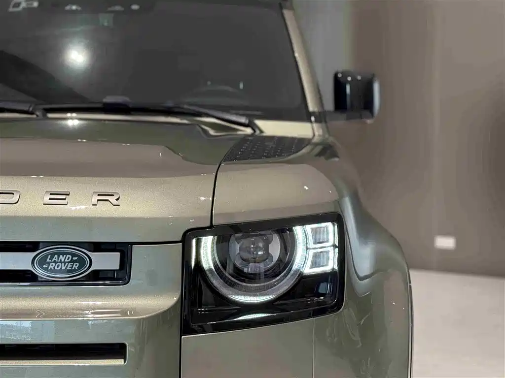 Land Rover Defender Facelift 110 3.0 T P400 X-DYNAMIC HSE