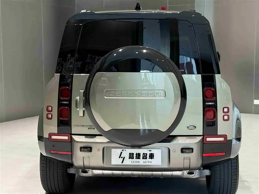 Land Rover Defender Facelift 110 3.0 T P400 X-DYNAMIC HSE