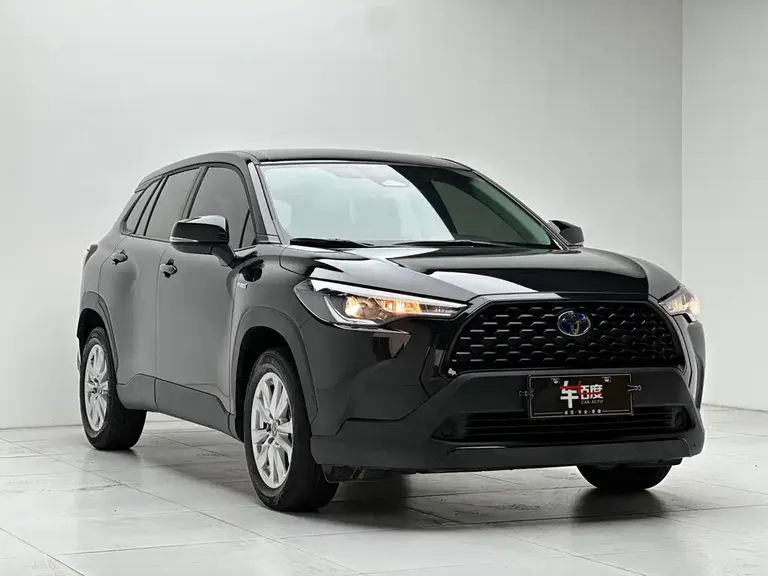 Toyota Corolla Cross Dual Engine 2.0 L Pioneer