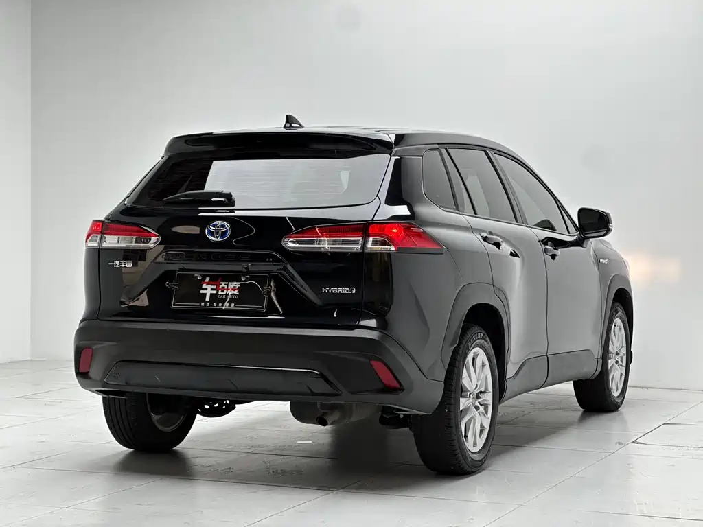 Corolla Cross Dual Engine 2.0 L Pioneer