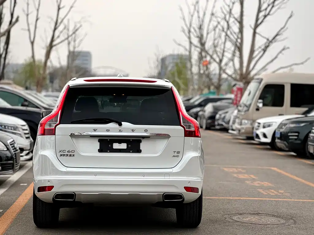Volvo XC60 T5 AWD Smart Progress Upgraded