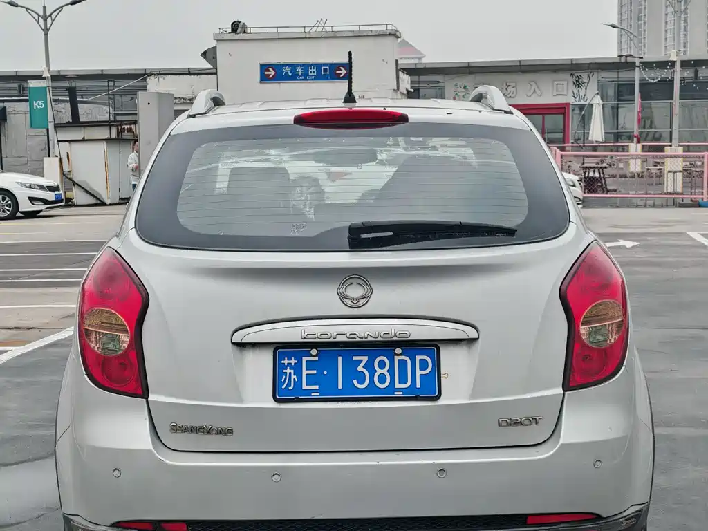 Korando 柯兰多 2011款 2.0 T 柴油两驱自动精英导航版