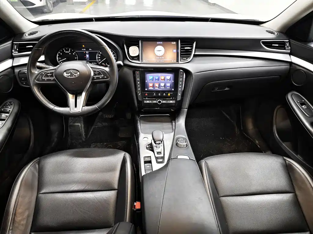 Infiniti QX50 2.0 T 2 WD Fashion