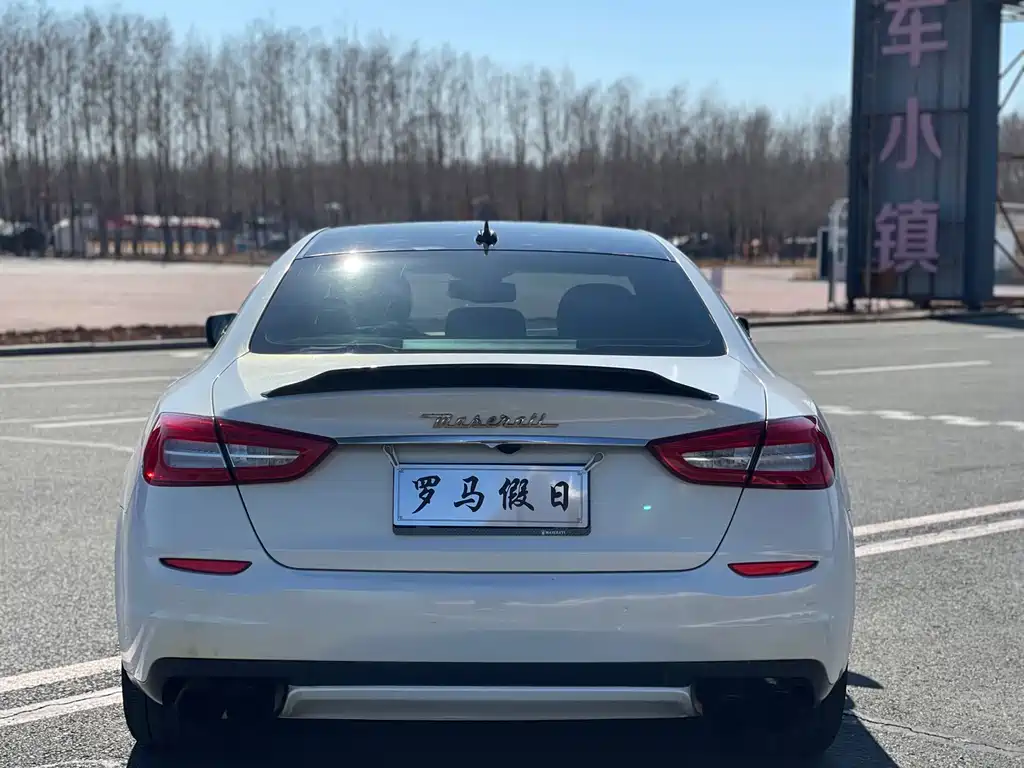 Quattroporte 3.0 T Standard