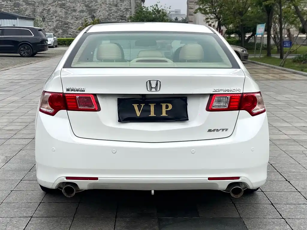 Spirior 2.4 L Luxury
