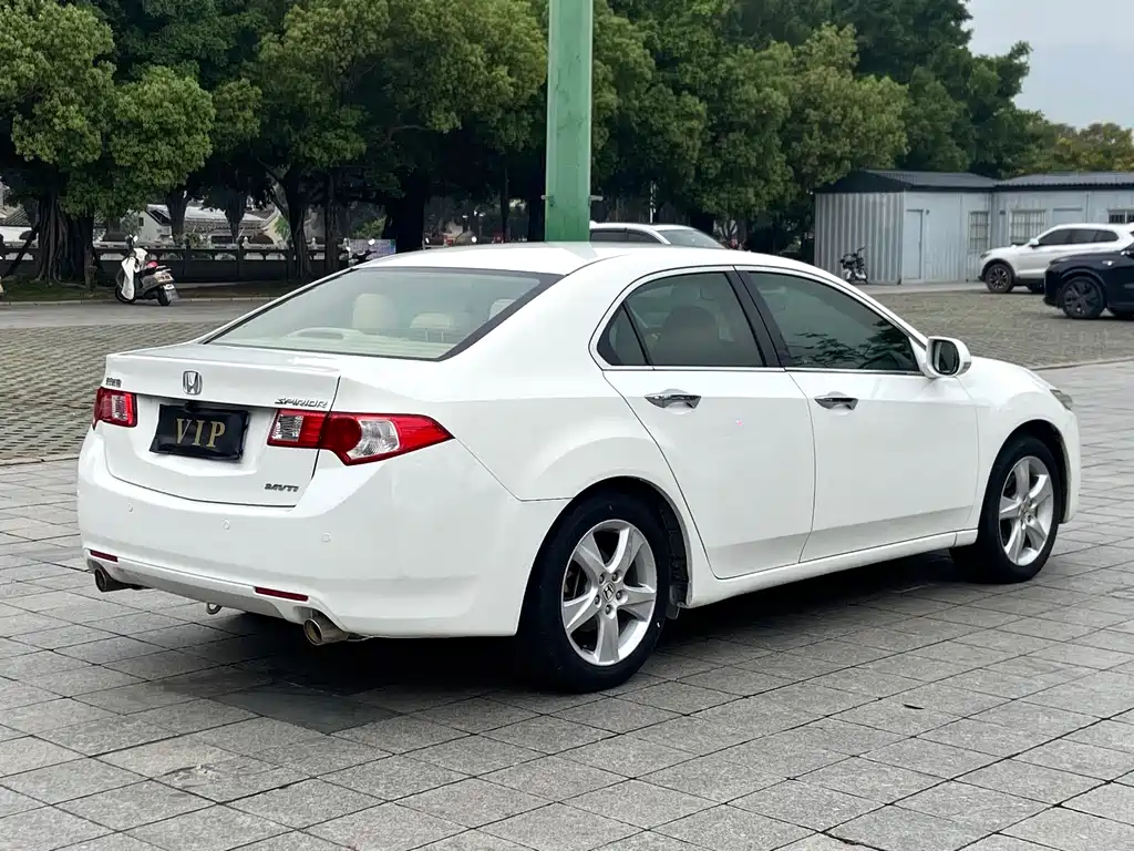 Spirior 2.4 L Luxury