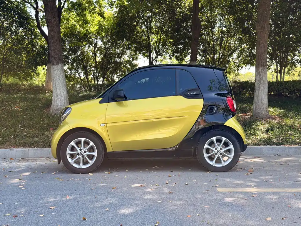 smart fortwo 1.0 L 52 kW Hardtop Agile CN-V