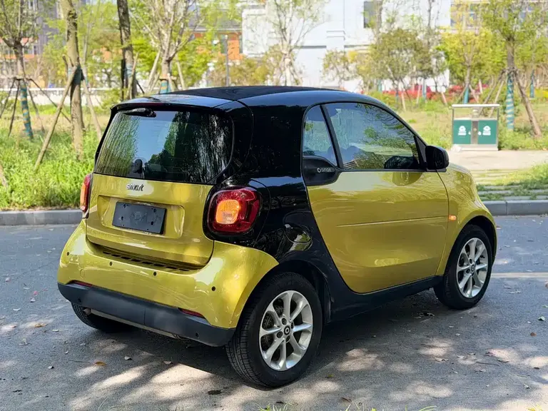 smart fortwo 1.0 L 52 kW Hardtop Agile CN-V