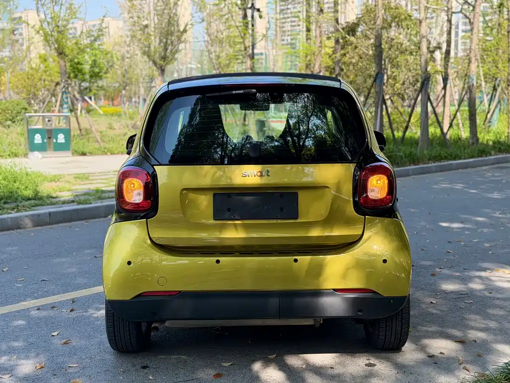 smart fortwo 1.0 L 52 kW Hardtop Agile CN-V