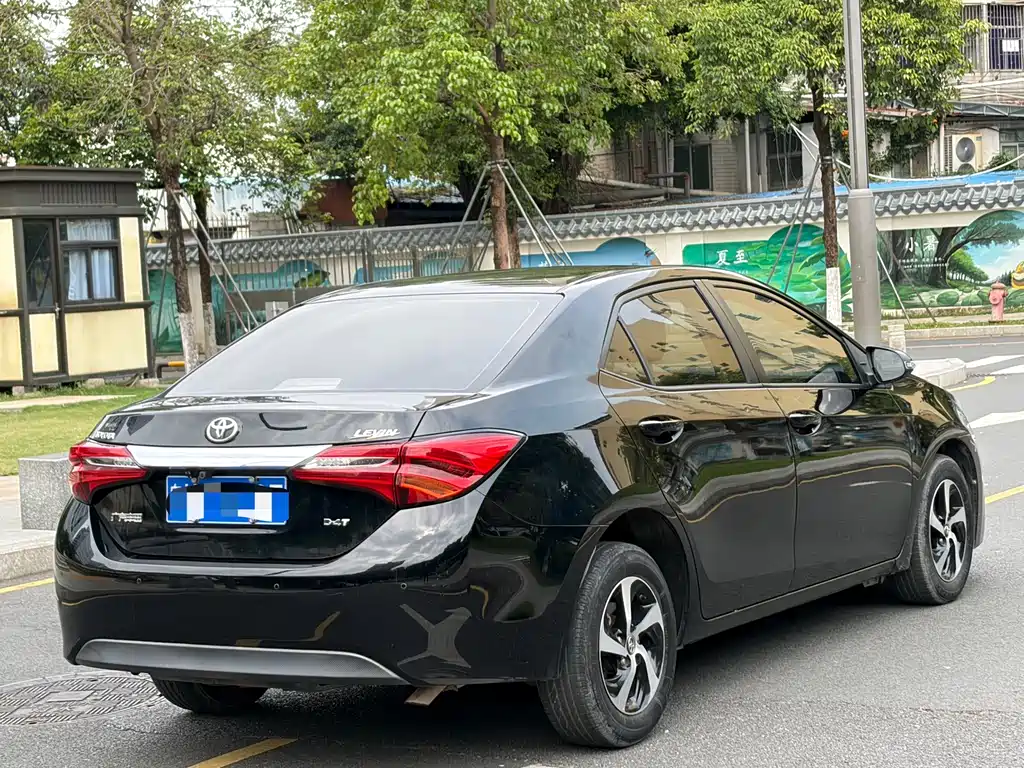 Levin Facelift 185 T CVT Elite CN-V