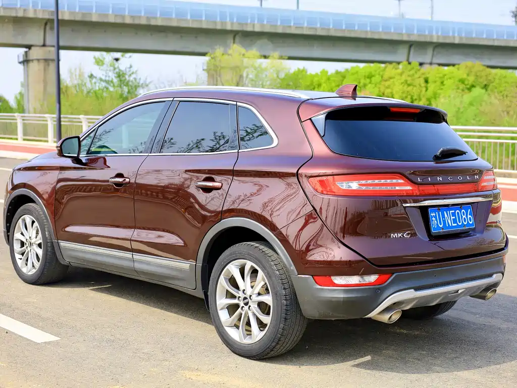 Lincoln MKC 2.0 T 4 WD Graceful CN-VI