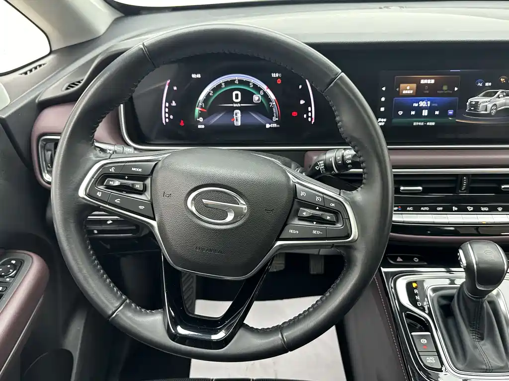 GAC Trumpchi M6 PRO 270 T DCT Luxury