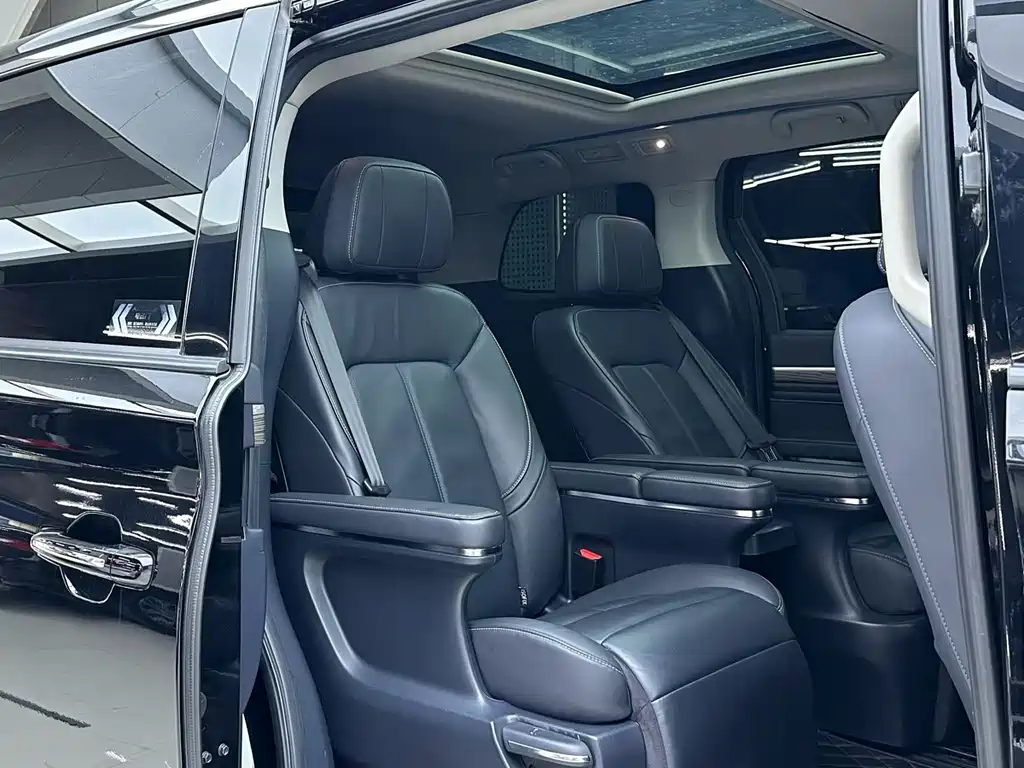 GAC Trumpchi M8 Master Series 390 T Supreme