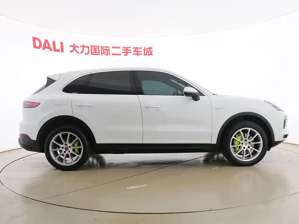 Cayenne NEV Cayenne E-Hybrid 2.0 T
