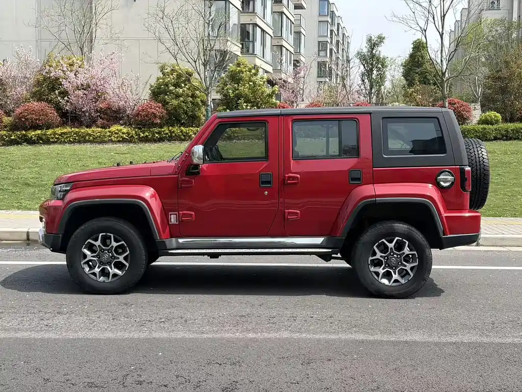 BAIC BJ40 PLUS 2.3 T Auto 4 WD Flagship CN-V