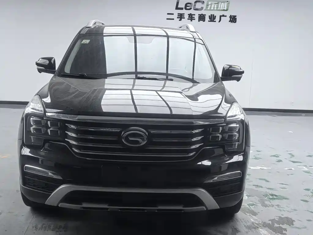 GAC Trumpchi GS8 320 T 2 WD Luxury Connected (7-seat)