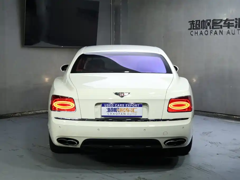 Flying Spur 4.0 T V8 S Standard
