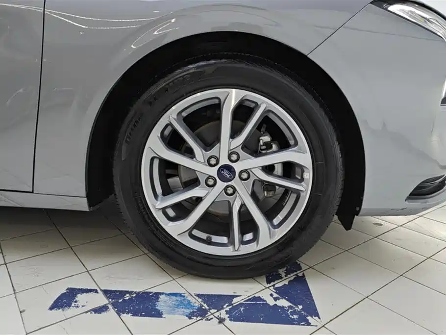 Mondeo Facelift EcoBoost 245 Luxury