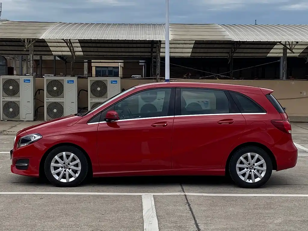 Mercedes-Benz B-Class B 180