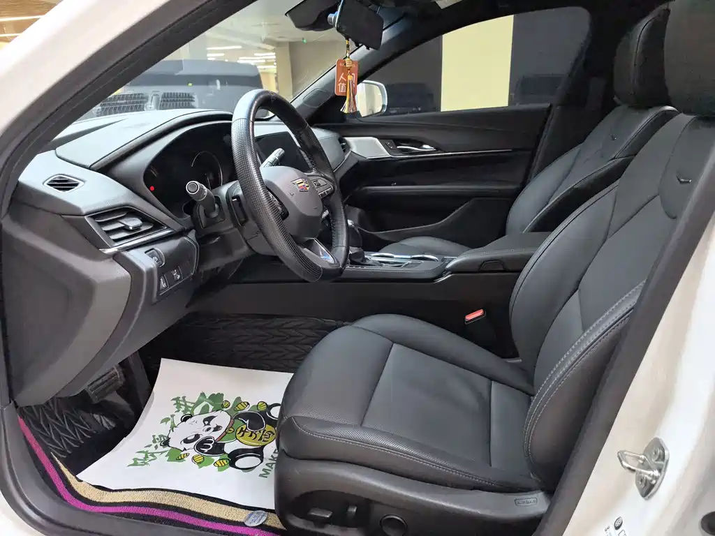 Cadillac CT4 28 T Luxury