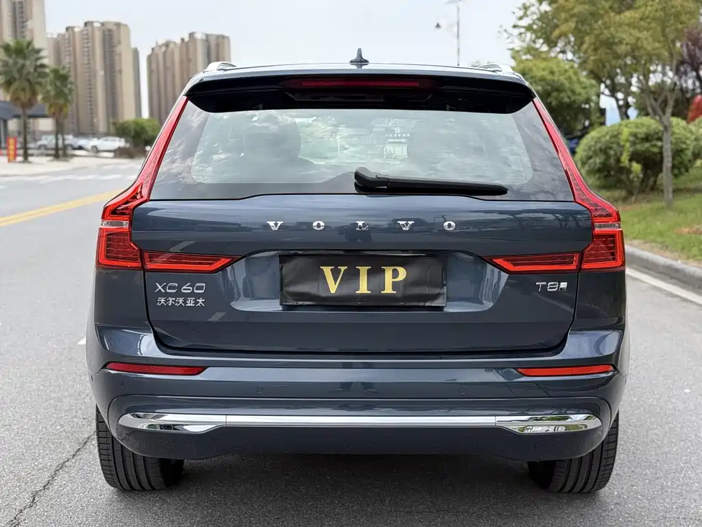 Volvo XC60 PHEV T8 PHEV Long Range 4 WD Smart Grace Luxury