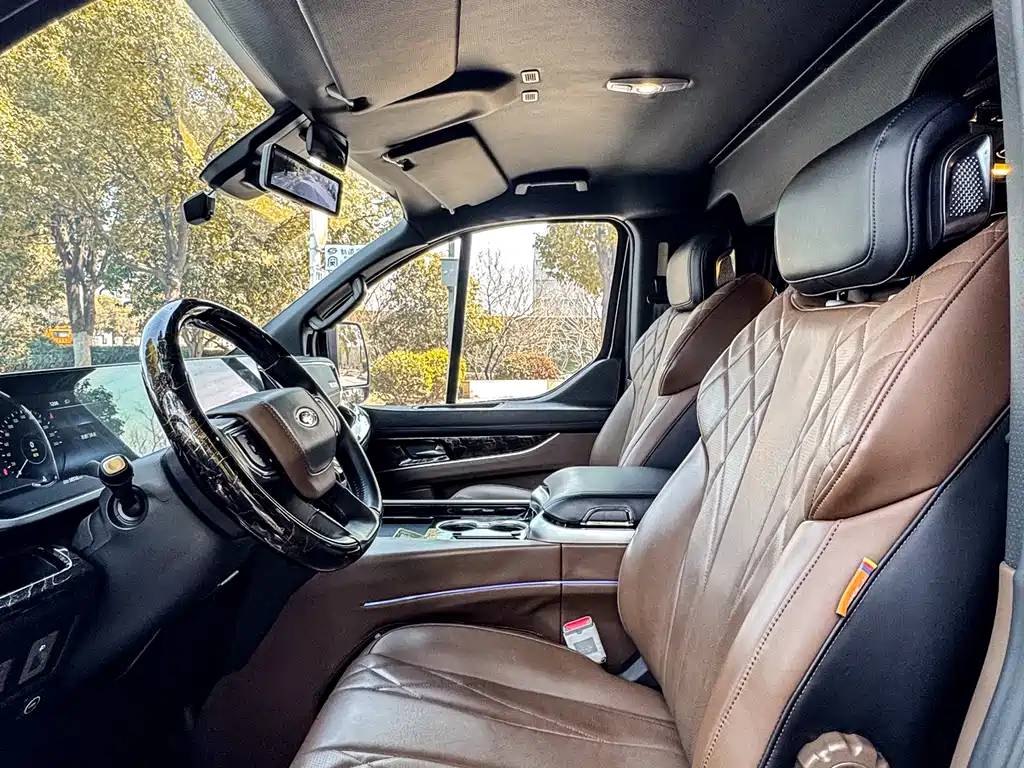 Wosen Weir Ford Black Warrior 2.0 T Diesel Light Chaser