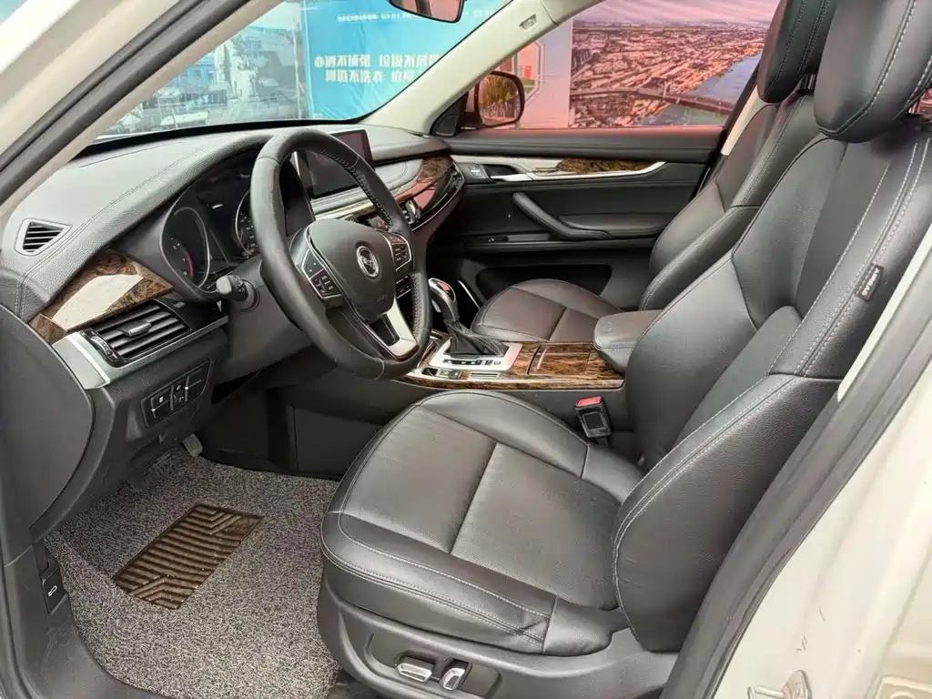 Hanteng X7 X7 S 1.5 T Auto Premium