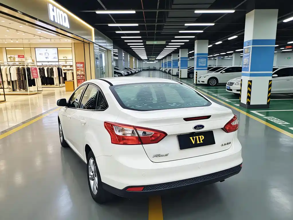 Focus Sedan 1.6 L Auto Style
