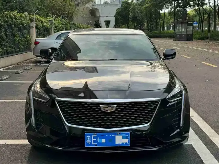 Cadillac CT6 28 T Fashion