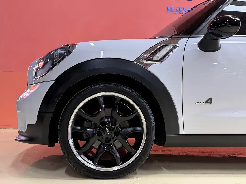 MINI Paceman 1.6 T COOPER S ALL4