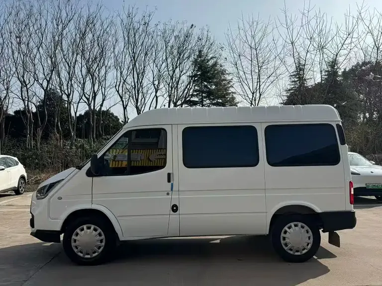 JMC Transit Custom 2.8 T Space King Standard SWB Mid High Roof 6-seat Diesel CN-VI JX493