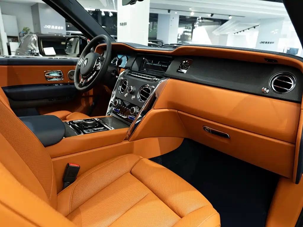 Cullinan 4-seat