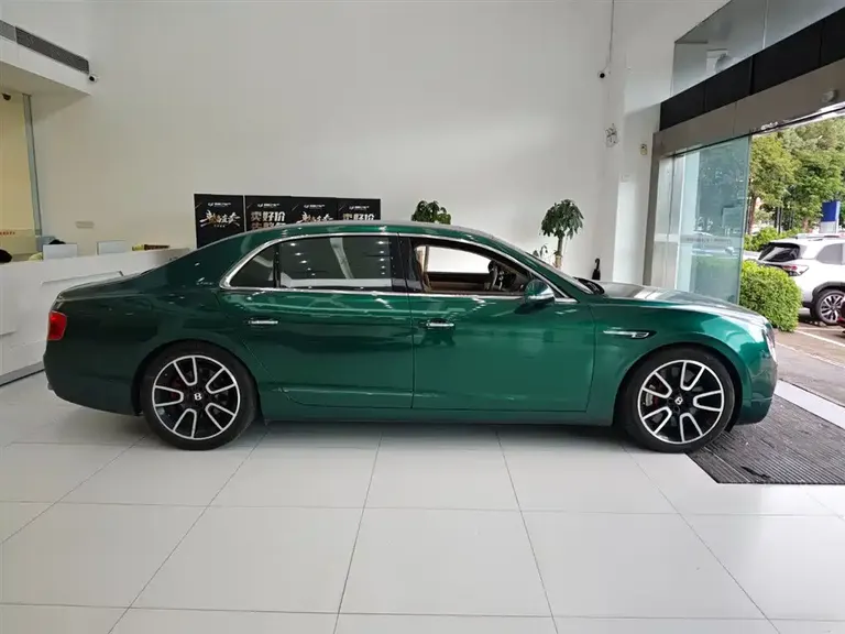 Bentley Flying Spur 4.0 T V8 S Standard