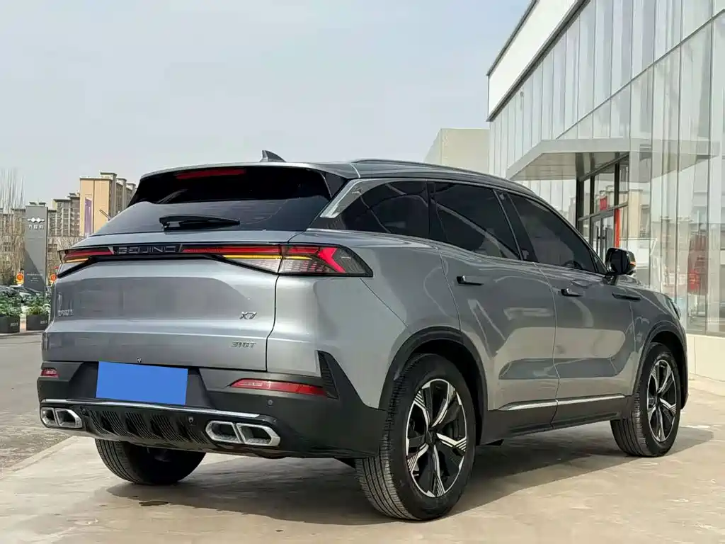 BAIC X7 北京X7 2023款 1.5 TD DCT尊享+版