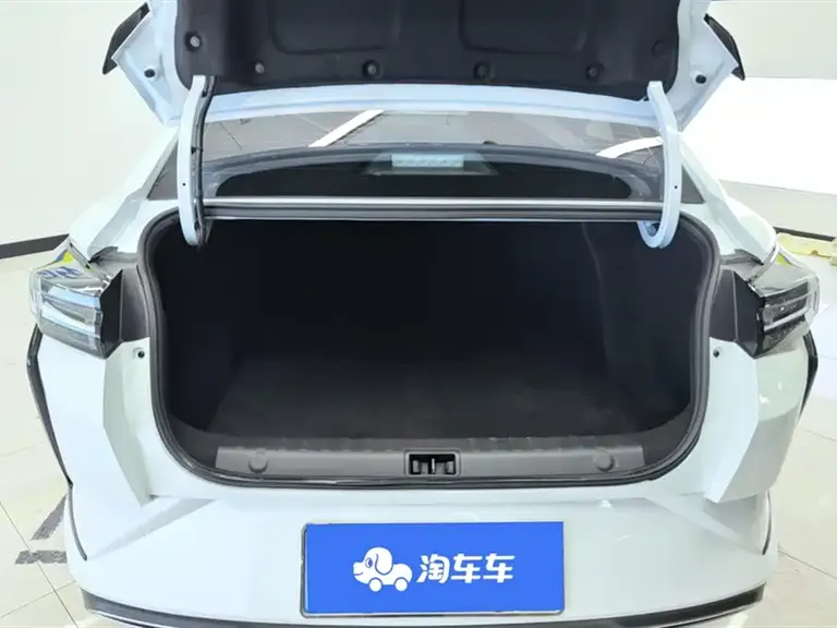 Dongfeng Yixuan 1.5 L Auto Power Speed