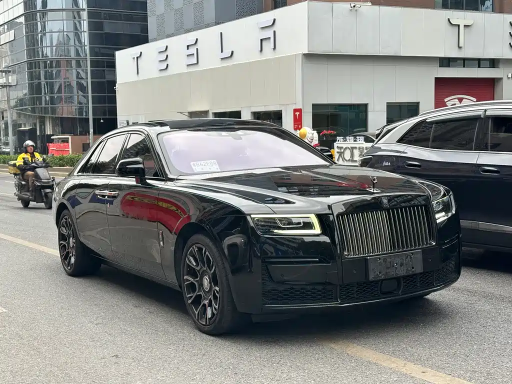 Ghost 6.7 T Black Badge