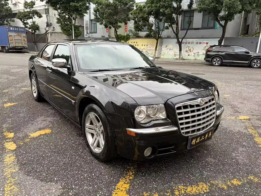 Chrysler 300 C 克莱斯勒300 C 2006款 3.5 L 豪华领航版