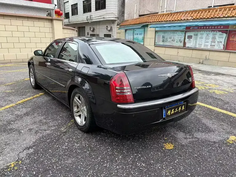 Chrysler 300 C 克莱斯勒300 C 2006款 3.5 L 豪华领航版