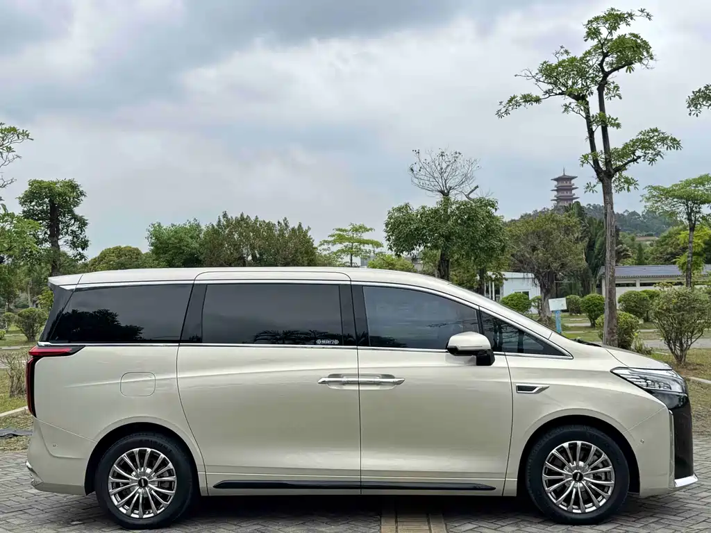 WEY High Mountain 4 WD Flagship