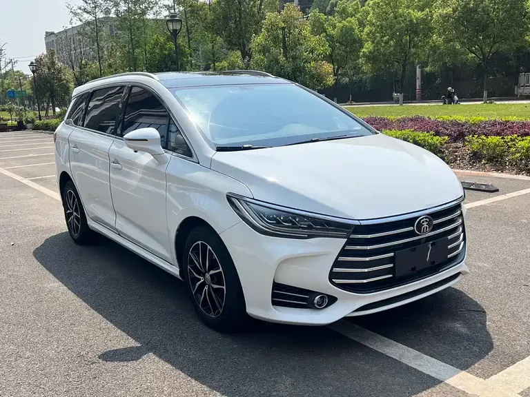 BYD Song MAX 1.5 T Auto Connected Elite 7-seat