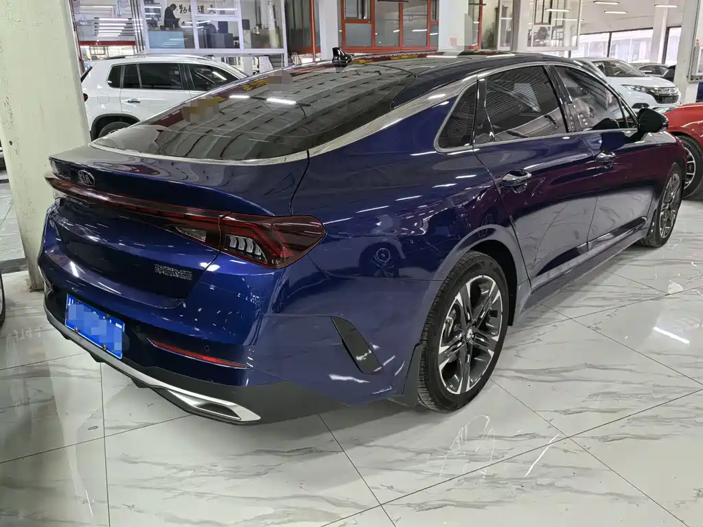 Kia K5 270 T CVVD Luxury